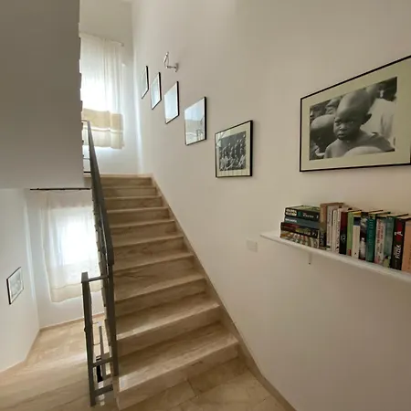 Degli Artisti Inn