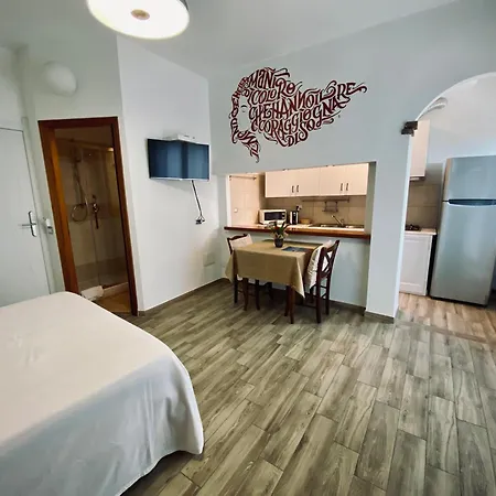 Inn Degli Artisti