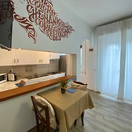 Inn Degli Artisti Tortoli