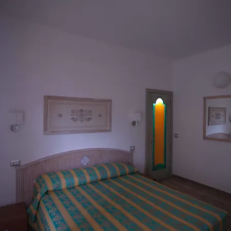Degli Artisti Penzion Tortolì