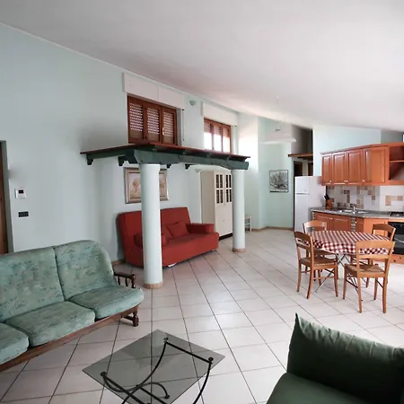 Degli Artisti 2* Tortolì