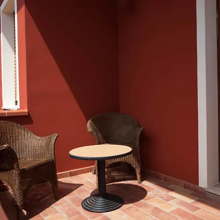 Degli Artisti 2* Tortolì