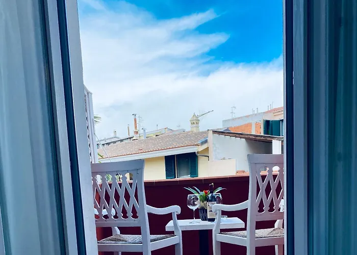 Degli Artisti 2* Tortolì